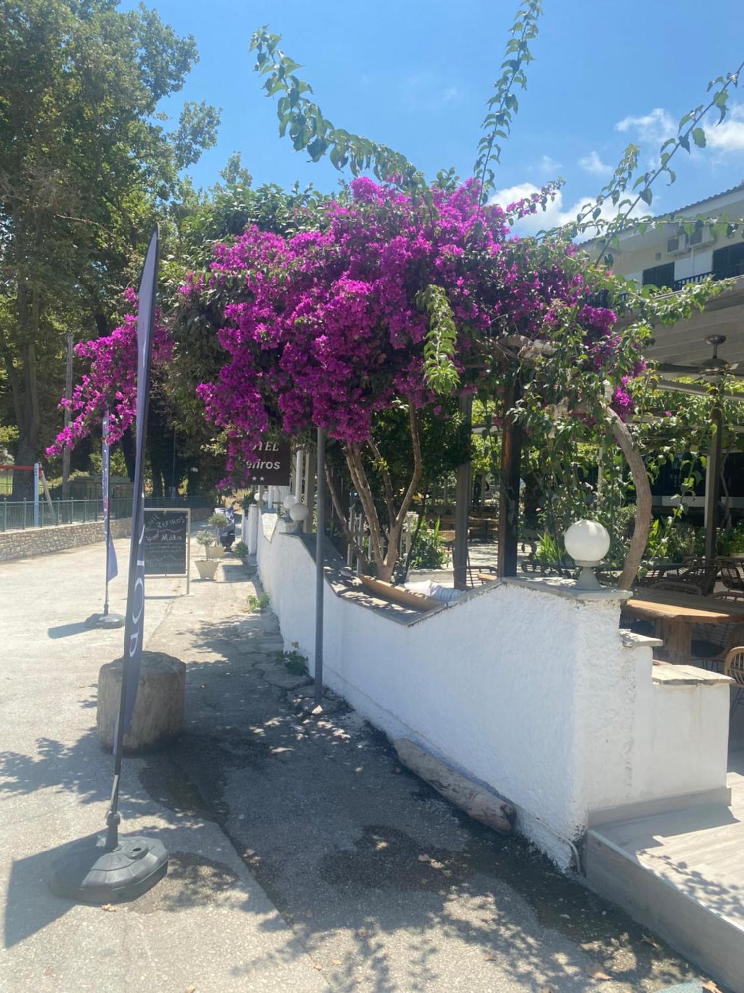 Zefiros Hotel Agios Ioannis  Exterior foto